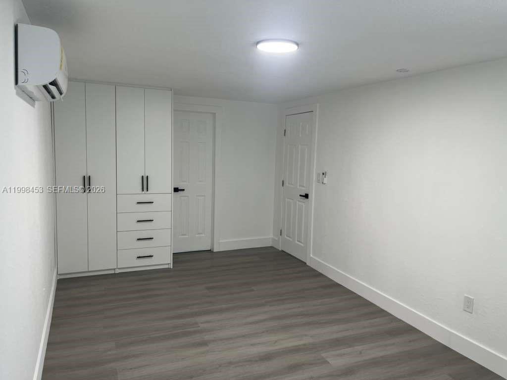 RICHMOND HEIGHTS - Residential