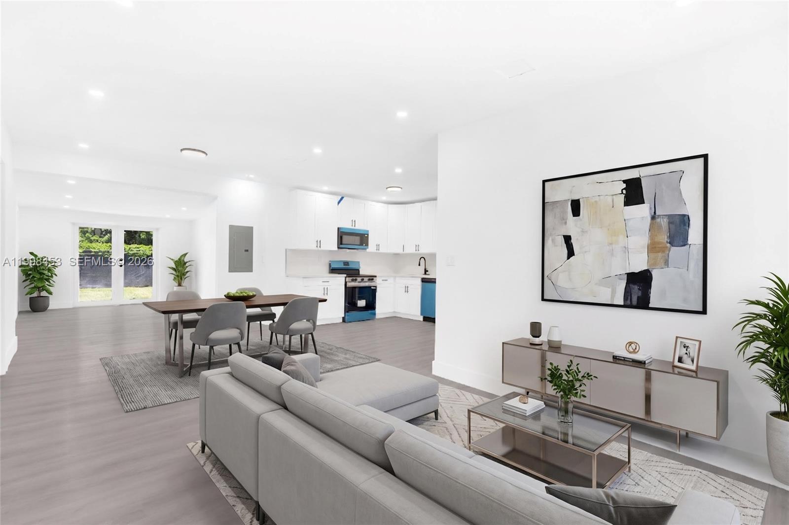 RICHMOND HEIGHTS - Residential