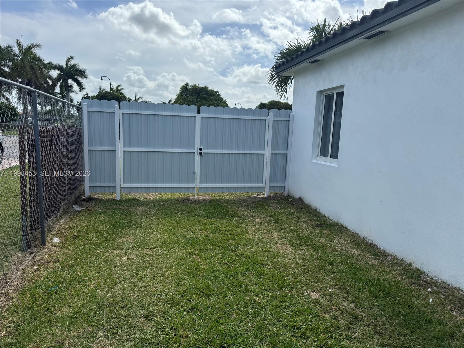 RICHMOND HEIGHTS - Residential
