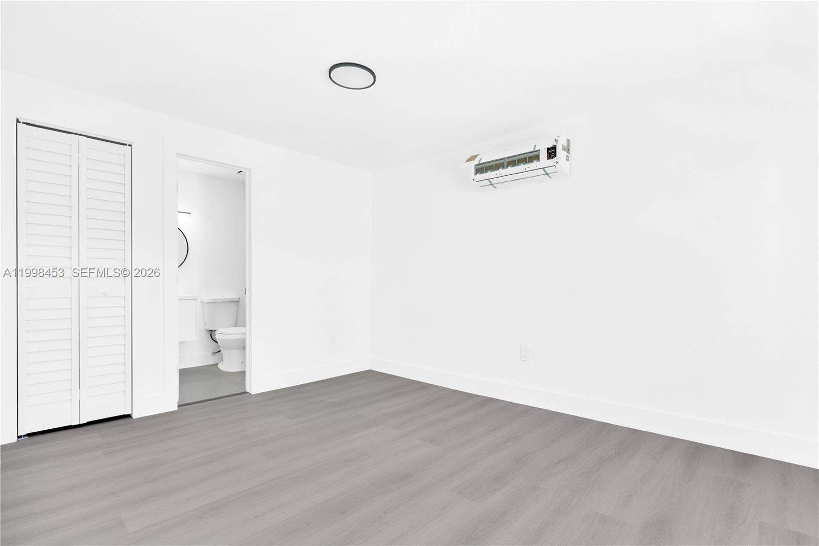 RICHMOND HEIGHTS - Residential