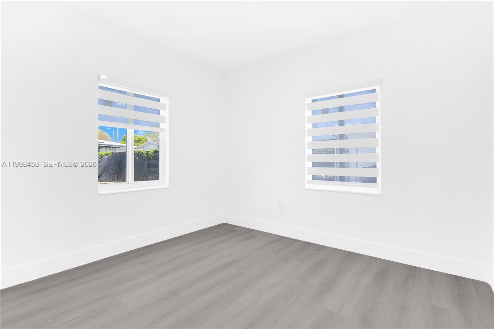 RICHMOND HEIGHTS - Residential
