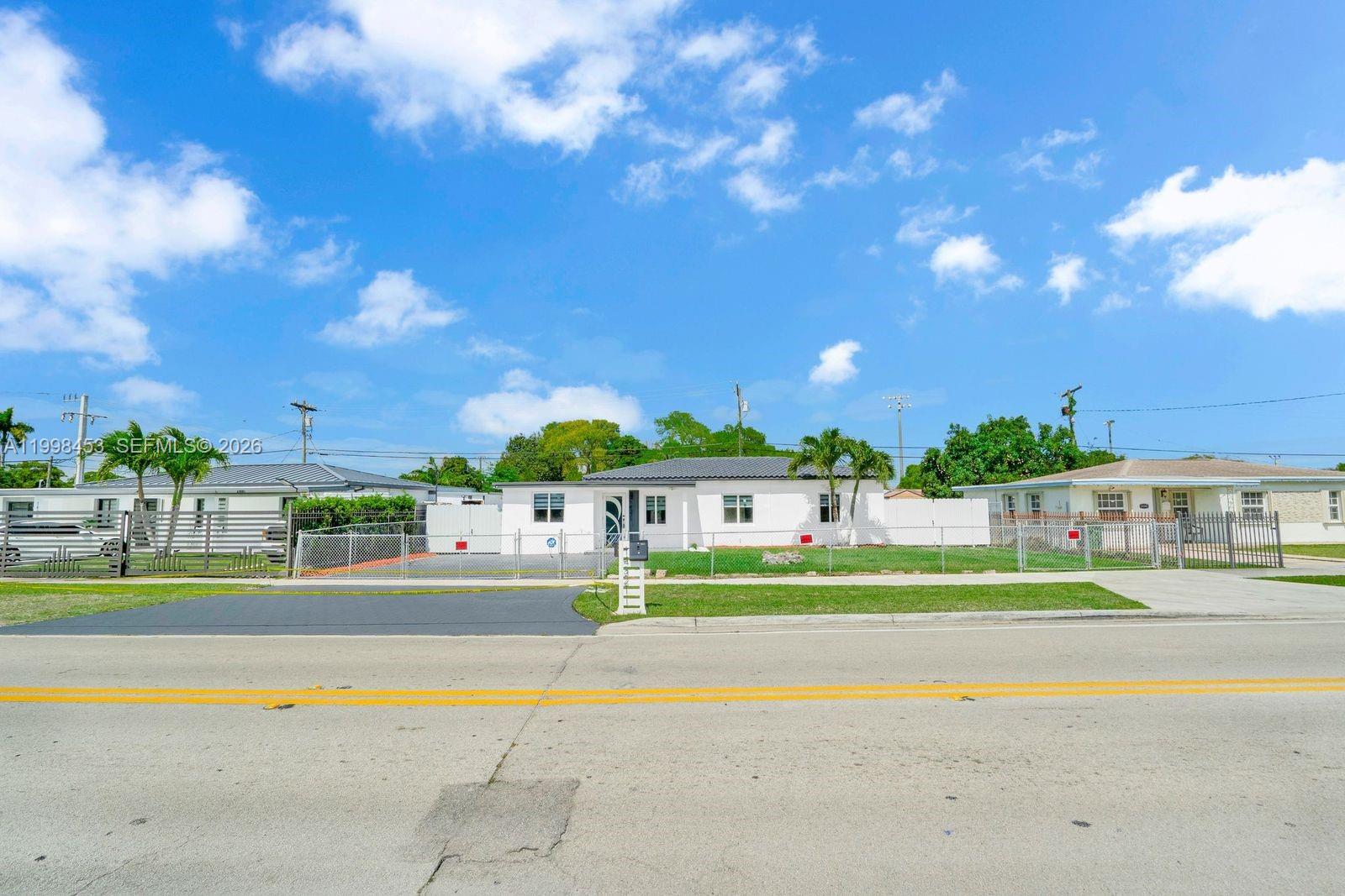 RICHMOND HEIGHTS - Residential