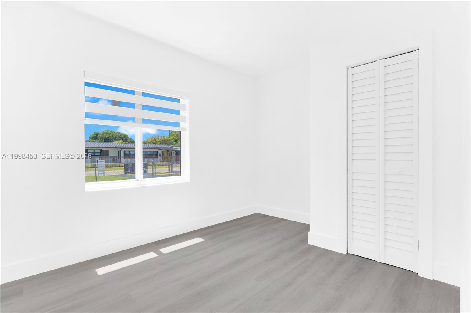 RICHMOND HEIGHTS - Residential