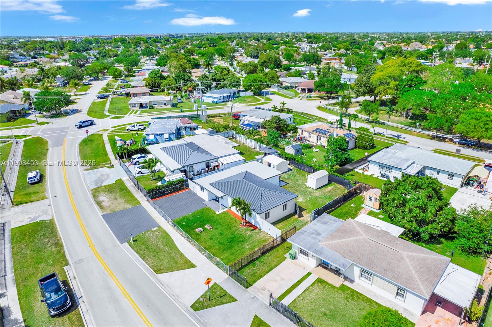 RICHMOND HEIGHTS - Residential