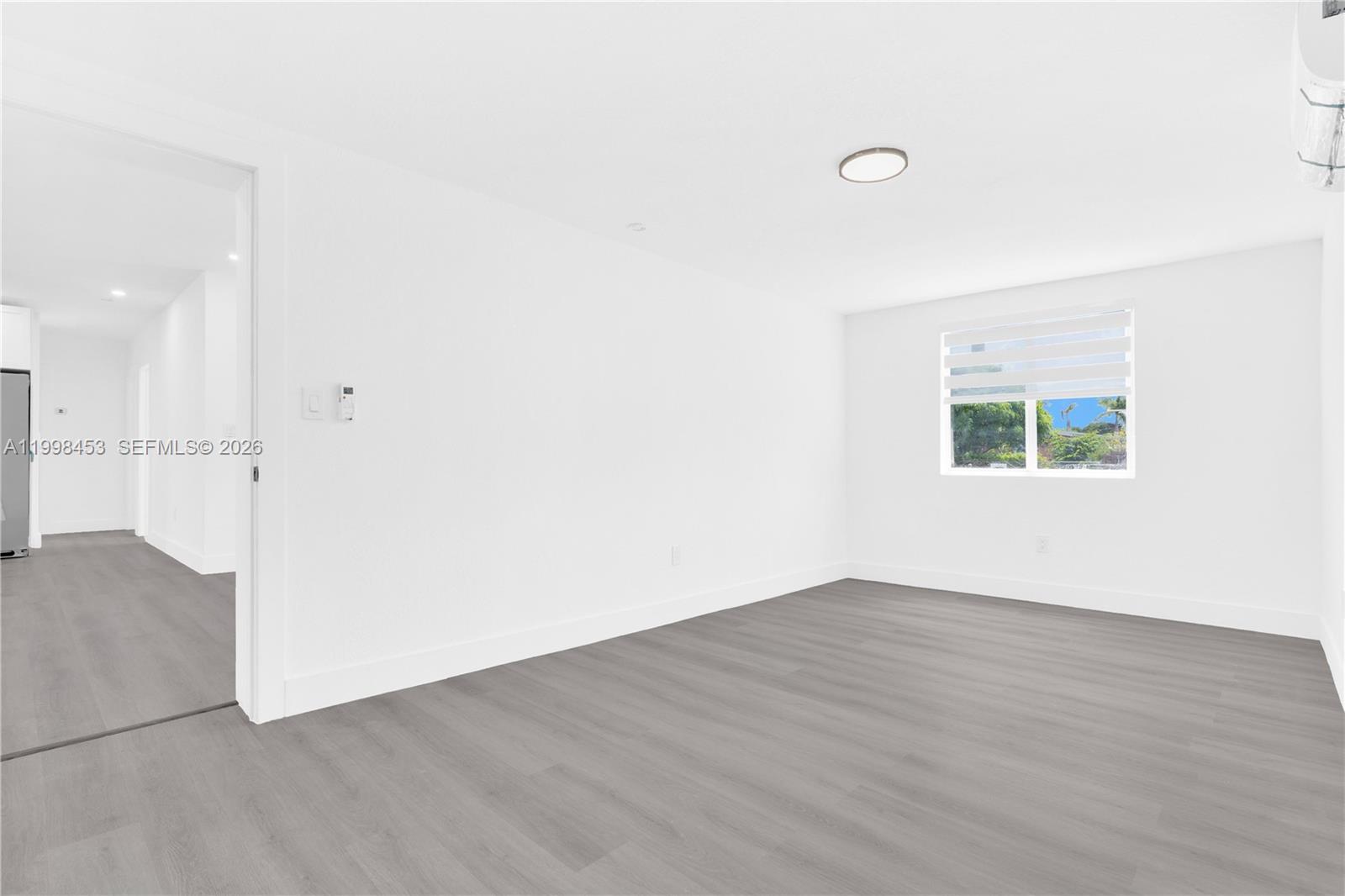 RICHMOND HEIGHTS - Residential