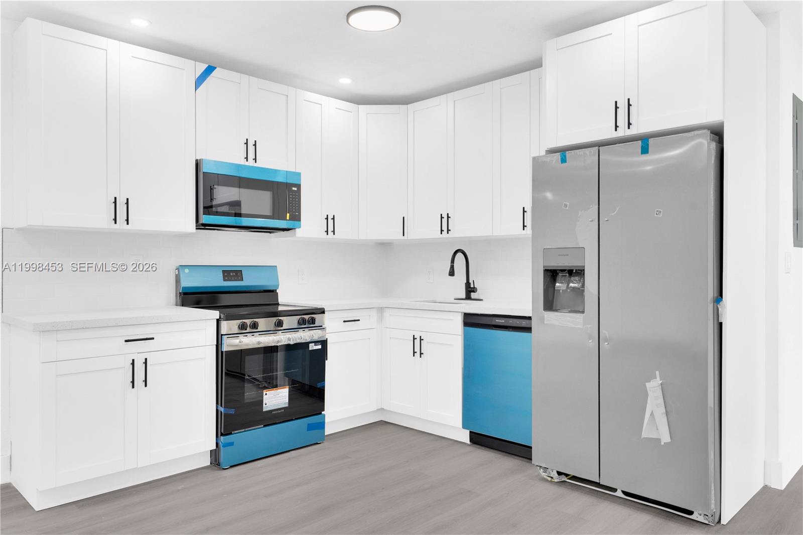 RICHMOND HEIGHTS - Residential