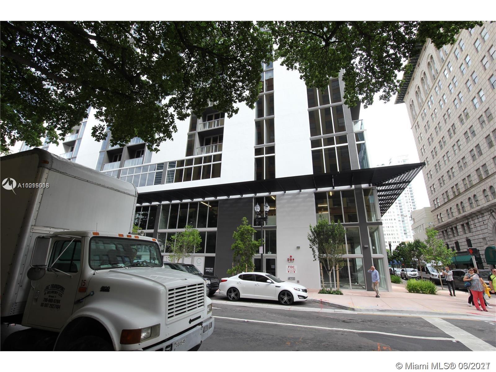 CENTRO CONDO - Residential Lease