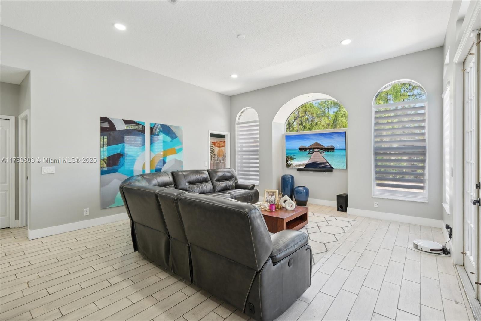 Acreage & Unrec - Residential