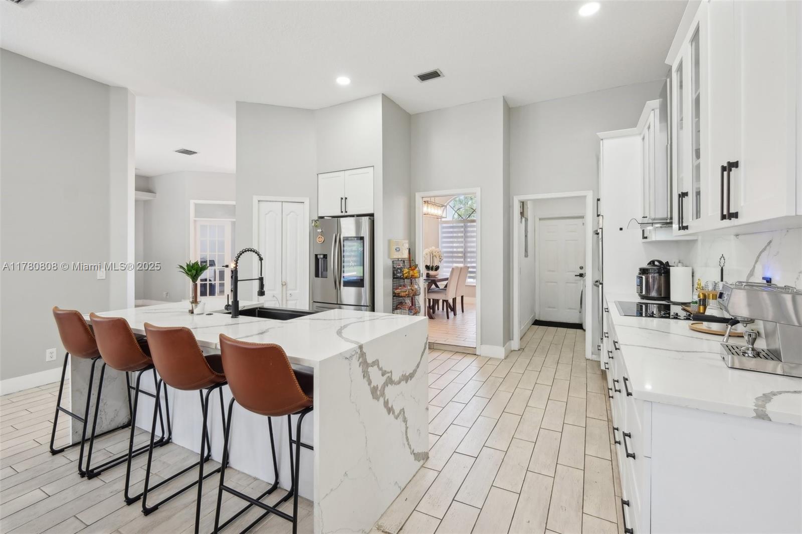 Acreage & Unrec - Residential