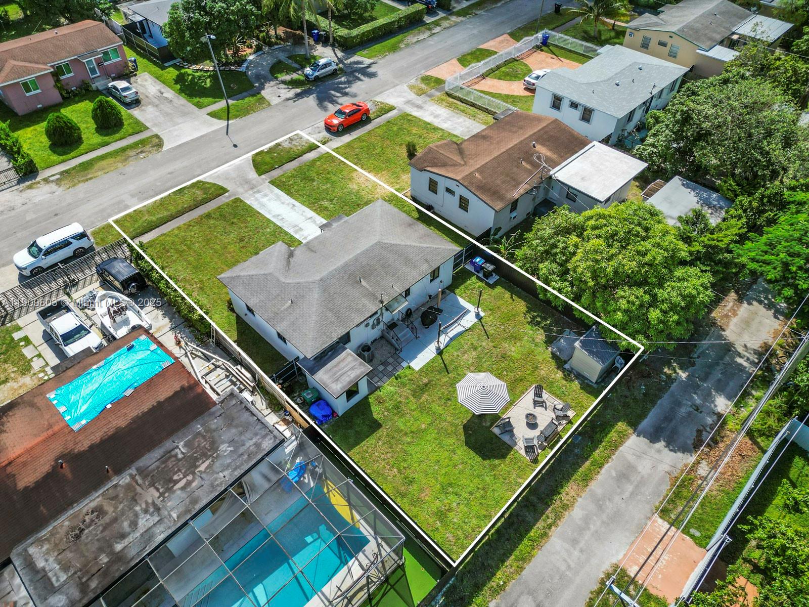 JILLSHAR-DARRYLCAR - Residential