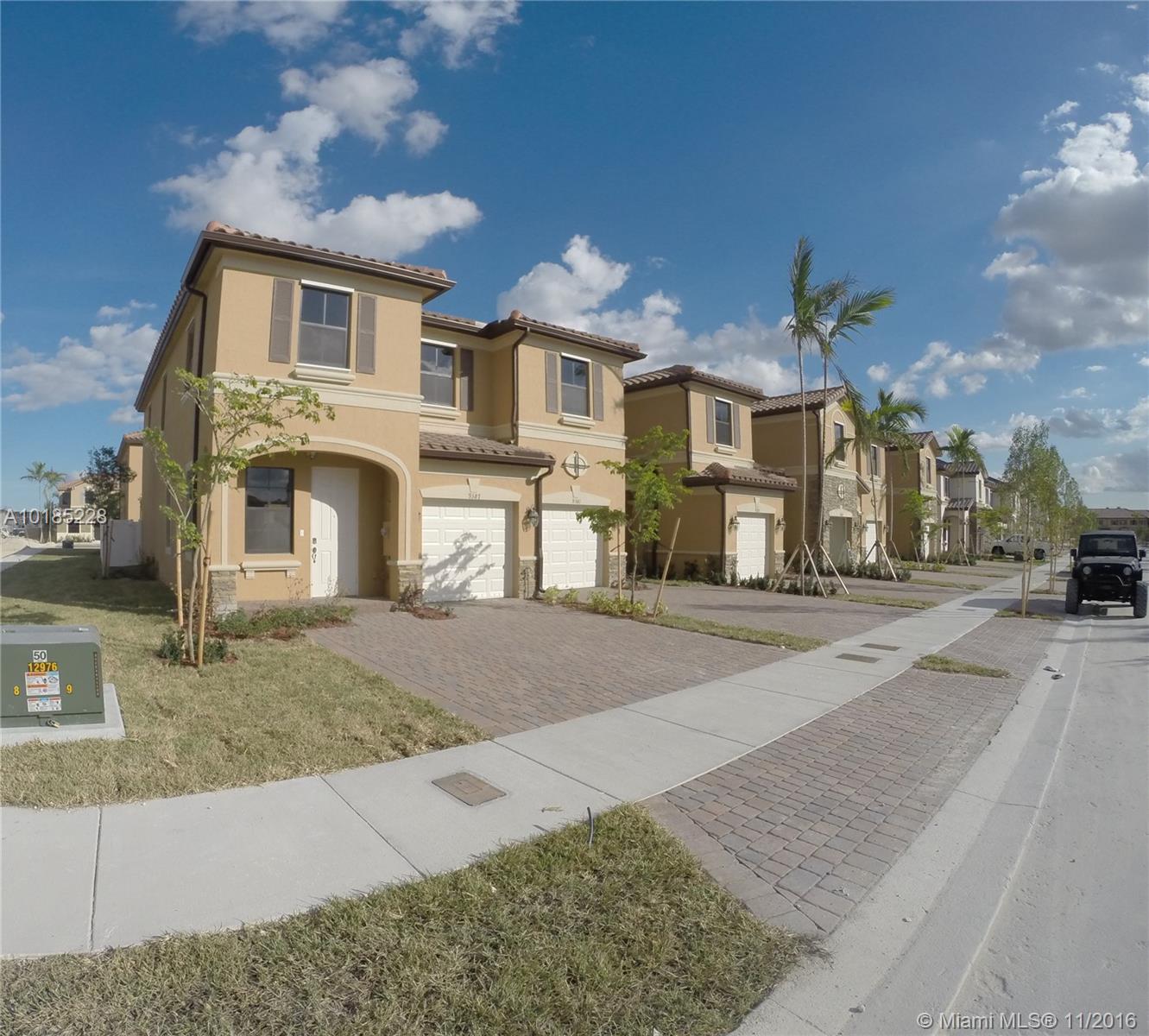 IMPECCABLE BRAND NEW CORNER TOWNHOUSE 3 BED / 3 BATH, BEAUTIFUL KITCHEN WITH SS APPLIANCES UPGRADED REFRIGERATOR, UPGRADES INCLUDE TITLE IN 1ST FLOOR, EXTENDED PATIO PAVERS, INCREDIBLE LOCATION.