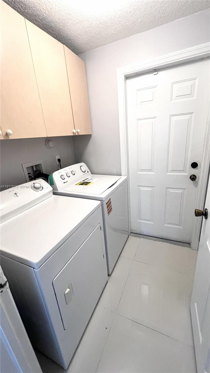 PELICAN BAY AT OLD CUTLER - Residential