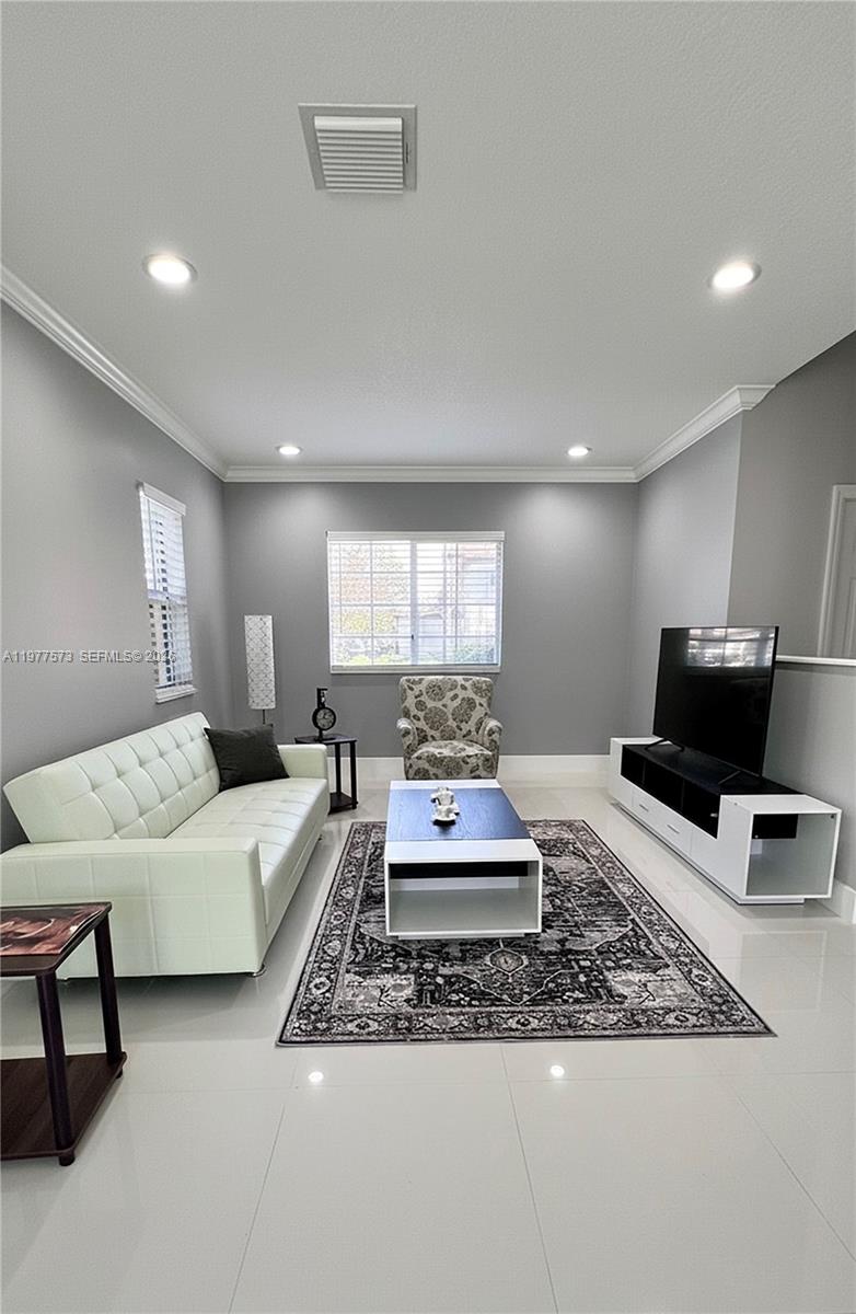 PELICAN BAY AT OLD CUTLER - Residential