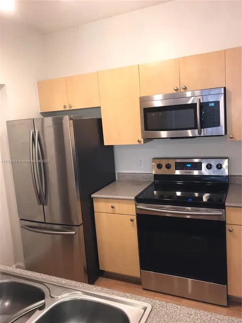 MLS: A11766884