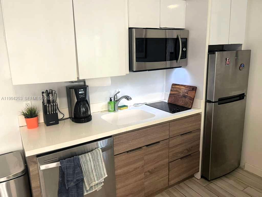 1560 Meridian Ave 103