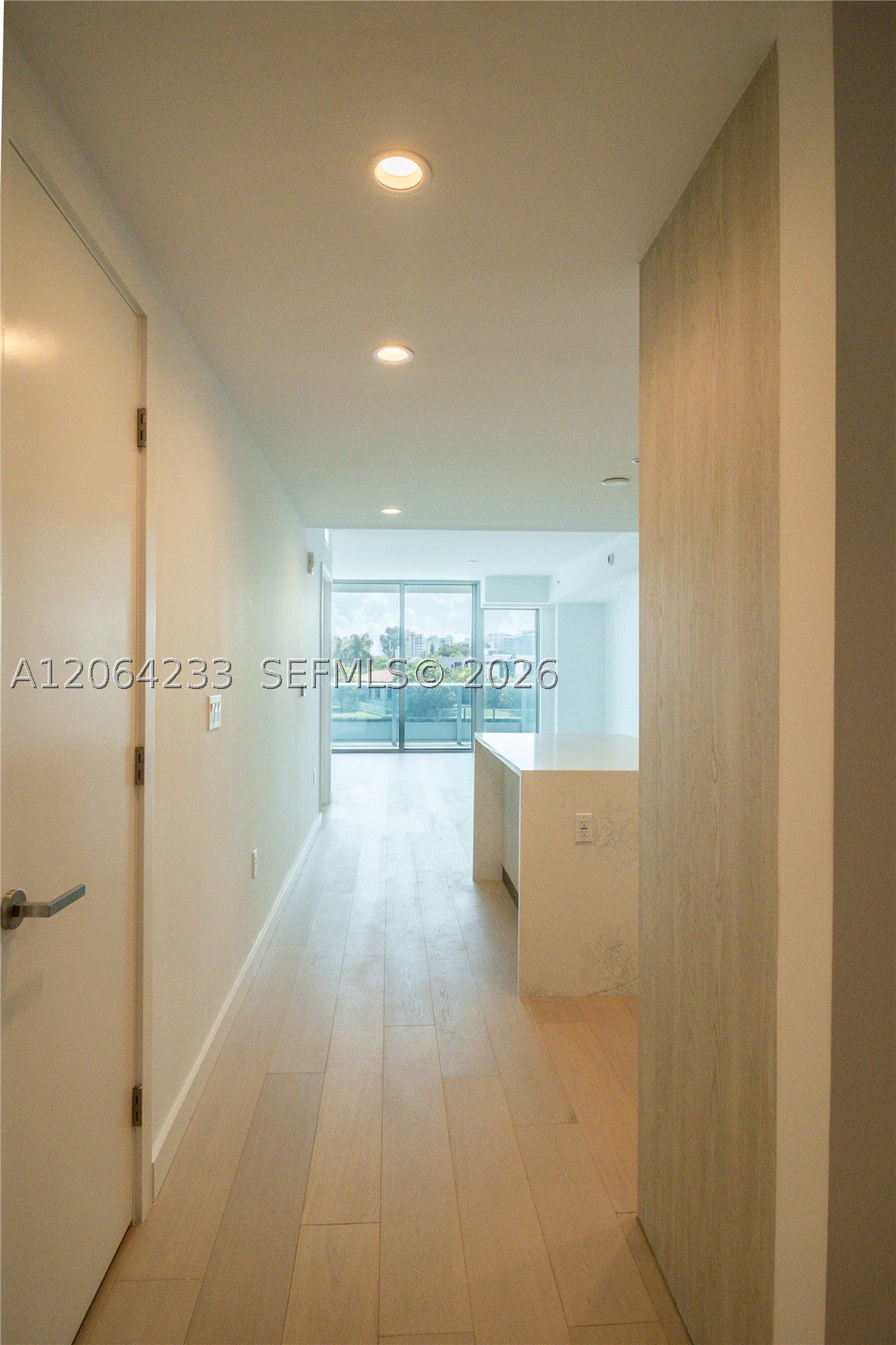 9221 E Bay Harbor Drive 307