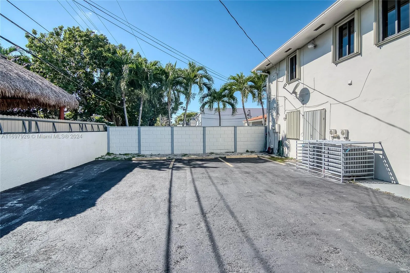 Miami, Florida 33155, United States, ,Commercial,Active,31013