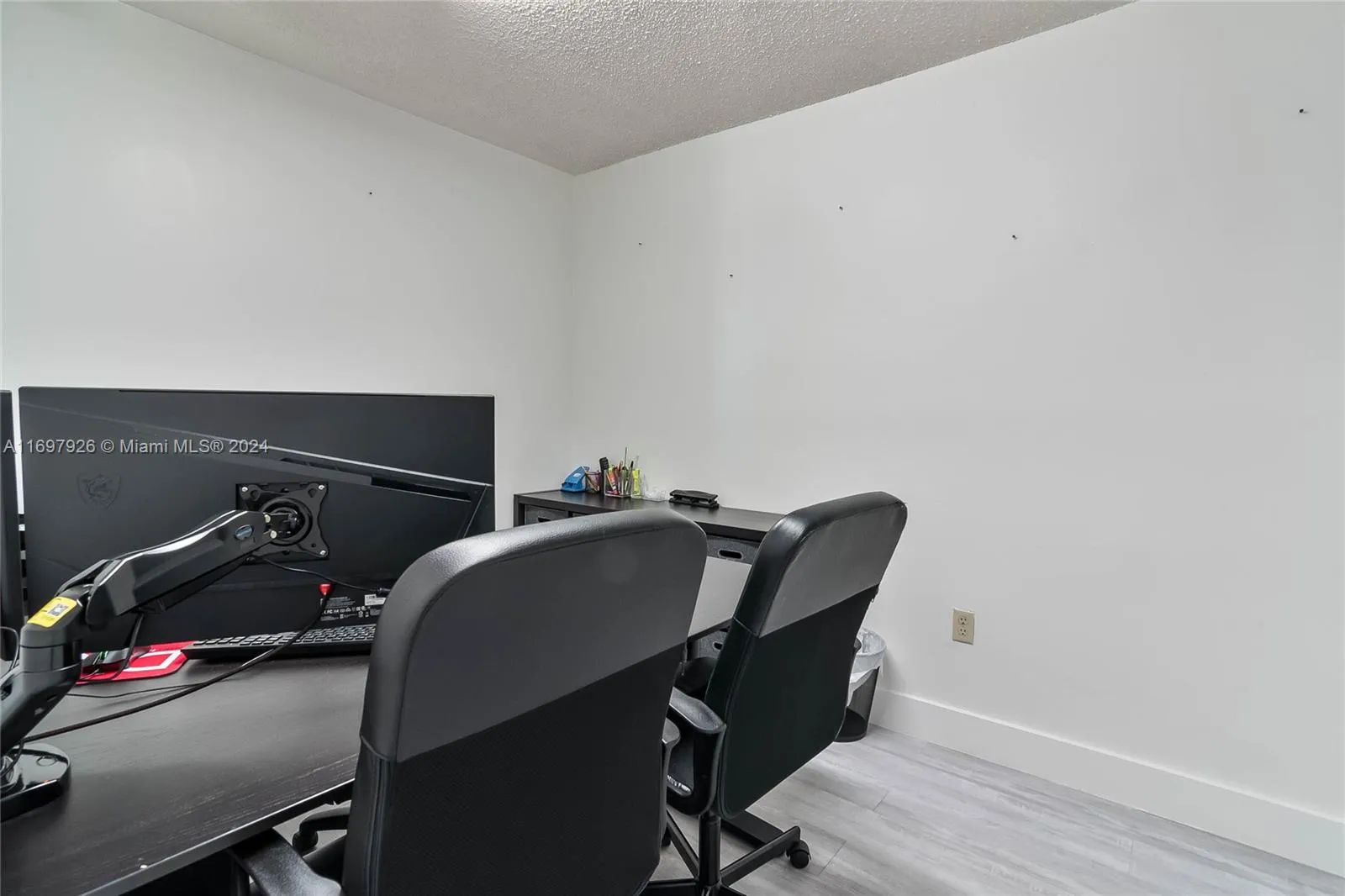 Miami, Florida 33155, United States, ,Commercial,Active,31013