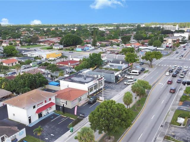 Exceptional opportunity to acquire a freestanding commercial building in a prime Coral Way location. This two-story property recently renovated, offering flexible use options. The property also boasts prominent pylon signage for maximum visibility, front and rear parking, and exposure to over 40,000 vehicles per day. Located near the City of Coral Gables, this is a rare opportunity for investors or owner users in a high-demand corridor