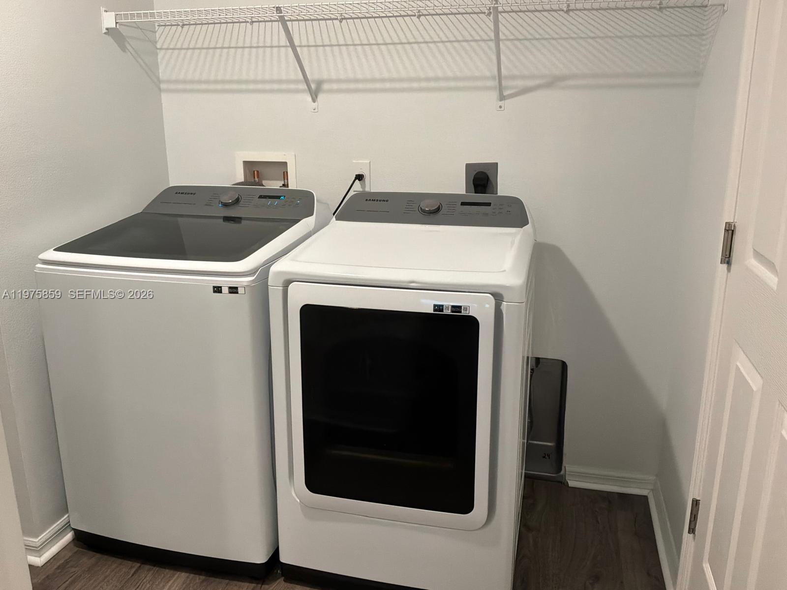 PORT ST LUCIE SECTION 9 - Residential Lease