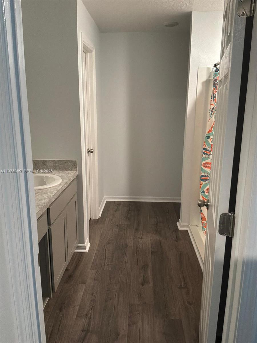 PORT ST LUCIE SECTION 9 - Residential Lease