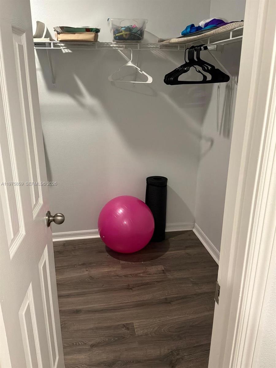 PORT ST LUCIE SECTION 9 - Residential Lease