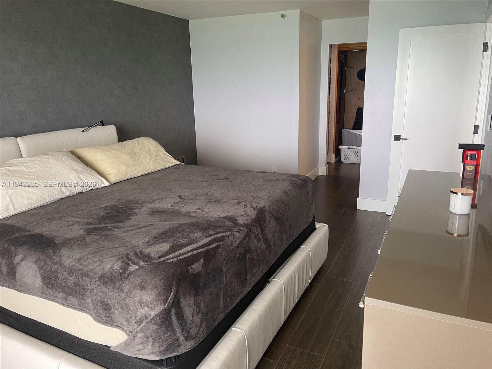 CLUB ATLANTIS CONDO - Residential