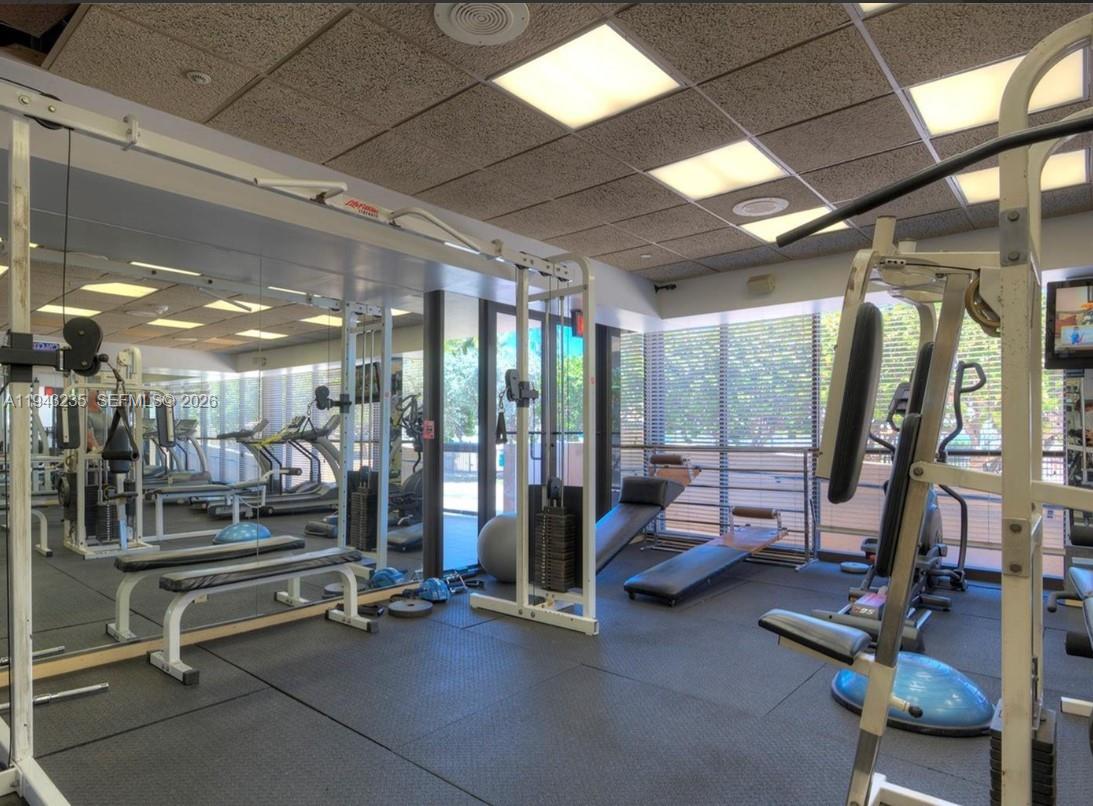 CLUB ATLANTIS CONDO - Residential