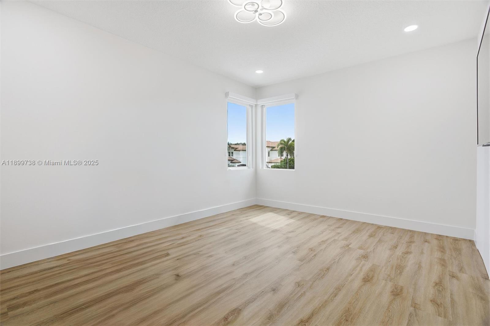 LONG LAKE RANCHES PLAT TH - Residential