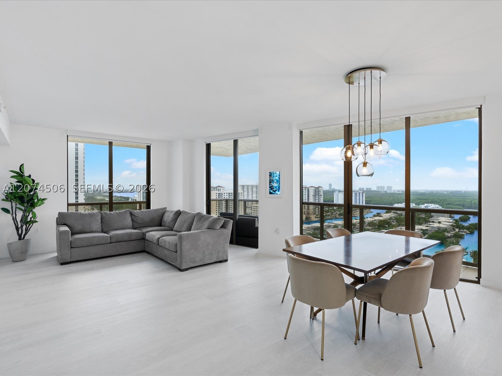 16275 Collins Ave 1804