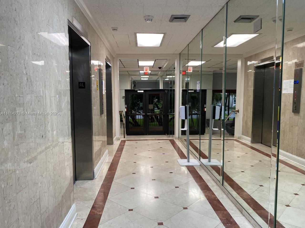 WATERSIDE TOWERS CONDO - Residential Lease