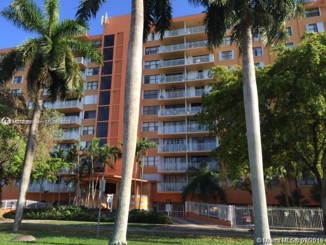 Rental Property at 2450 Ne 135th St 512, North Miami, Miami-Dade County, Florida - Bedrooms: 2 
Bathrooms: 2  - $2,450 MO.