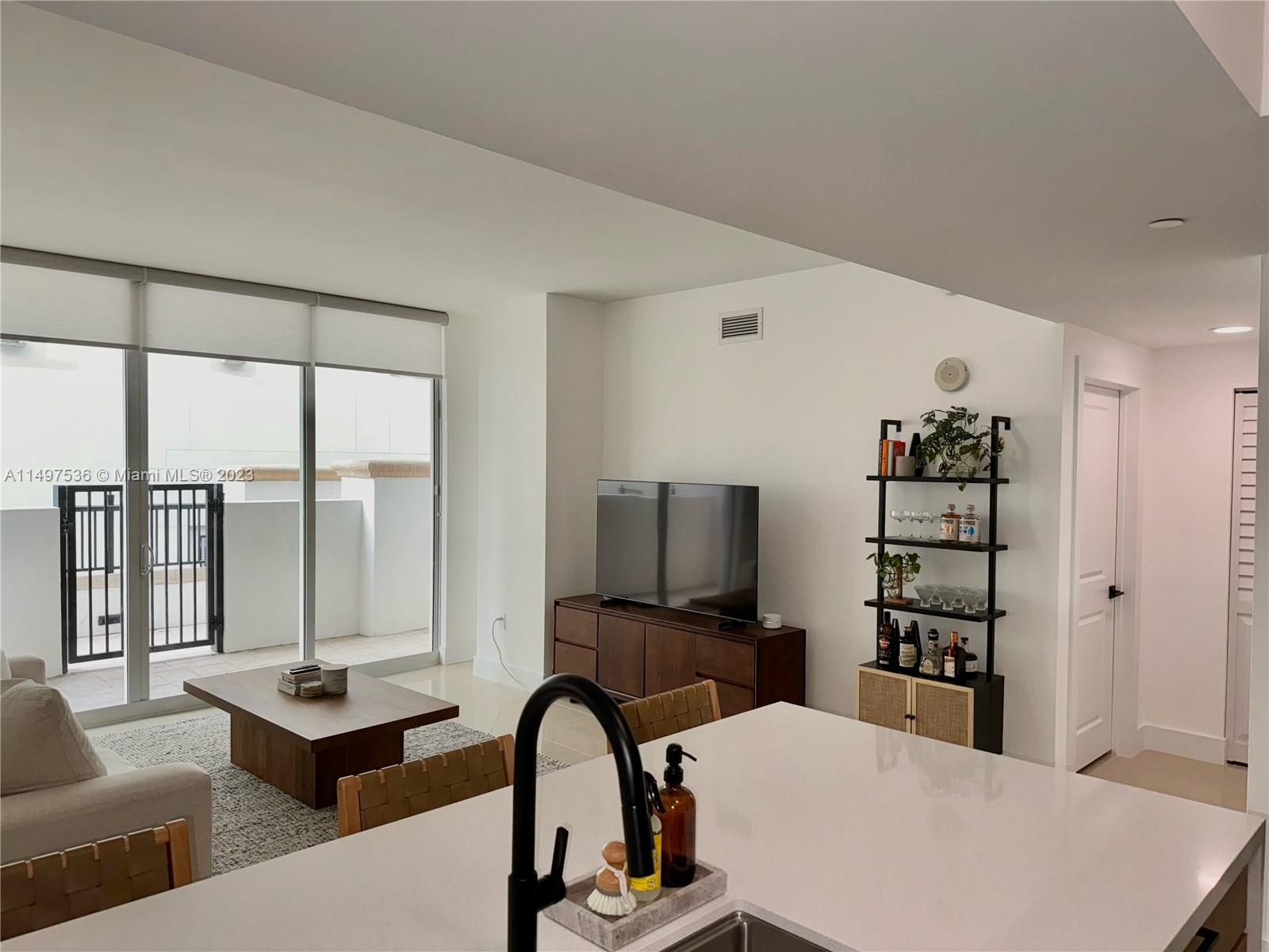 ONE VILLAGE PLACE CONDO - Residential