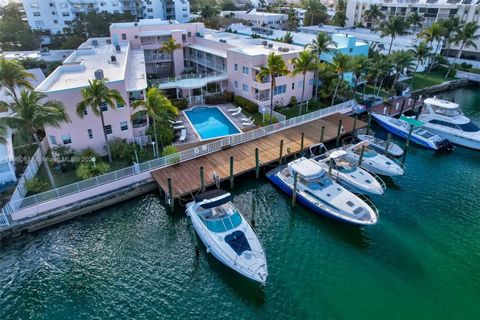 6881 Bay Dr 7 Miami Beach FL 33141