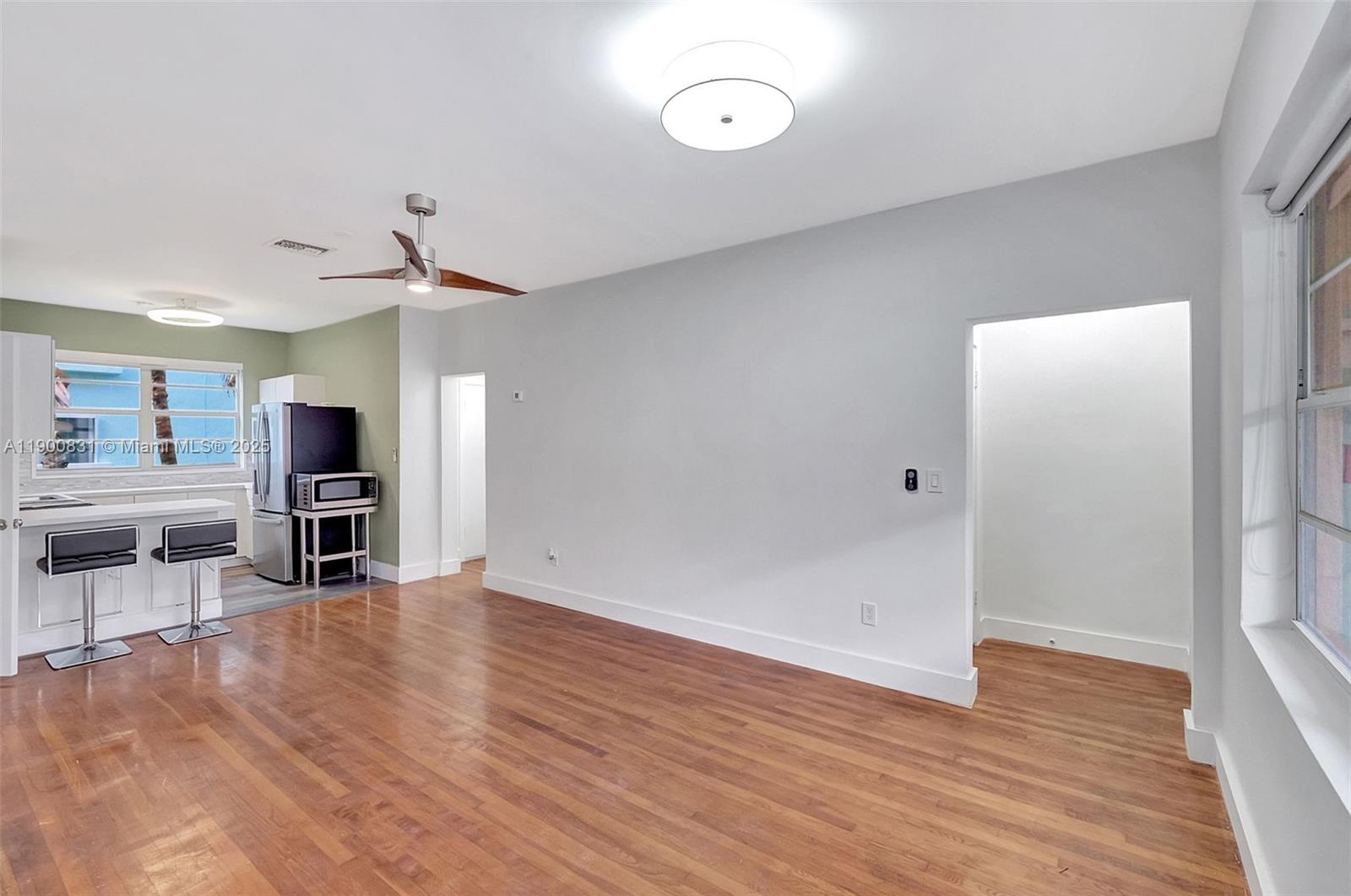 BAY DRIVE CONDO - Residential