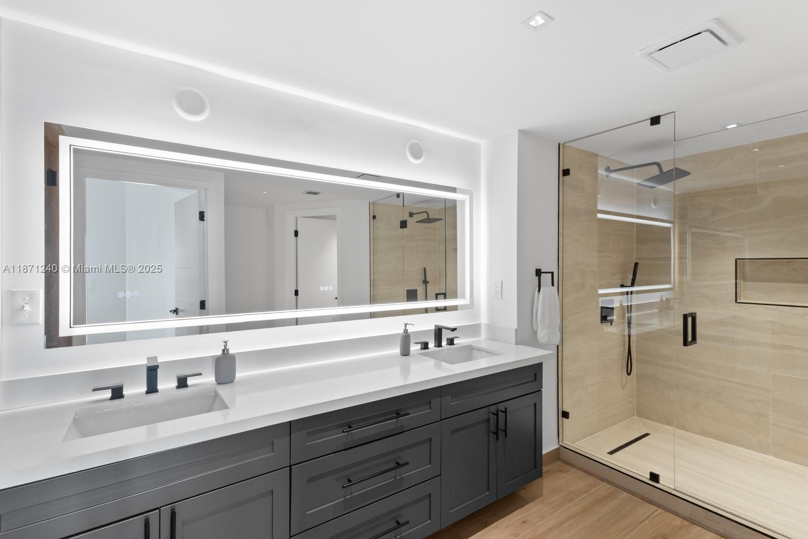 KEY COLONY NO 2 CONDO - Residential Lease