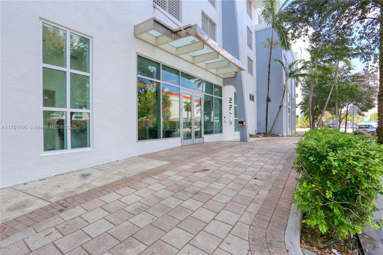 2275 Biscayne Blvd 503