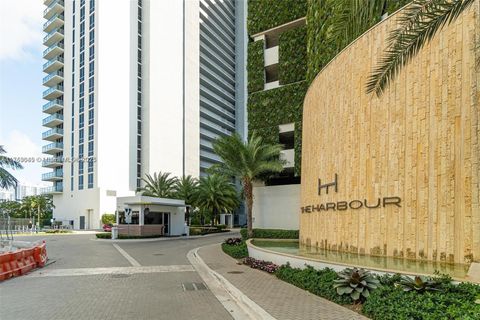 16385 Biscayne Blvd 1905 North Miami Beach FL 33160