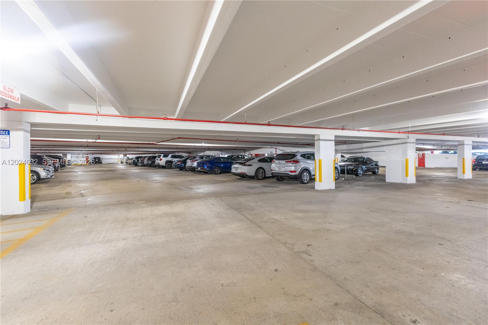 HAMPTONS WEST CONDO - Residential