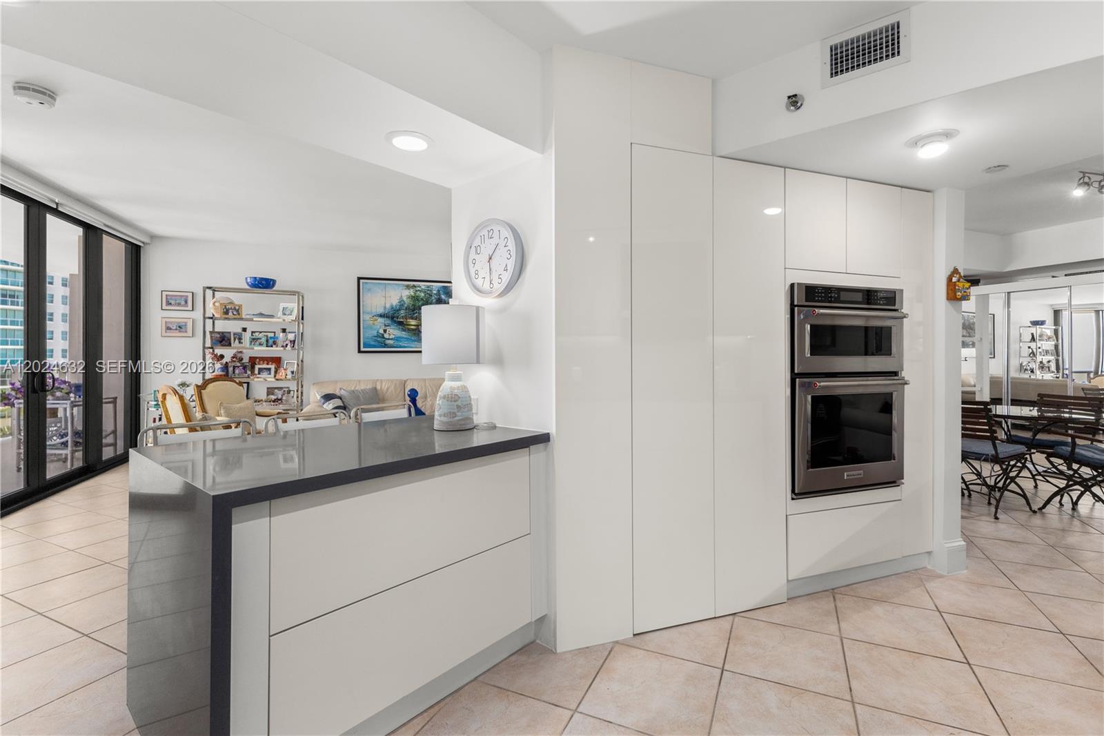 HAMPTONS WEST CONDO - Residential