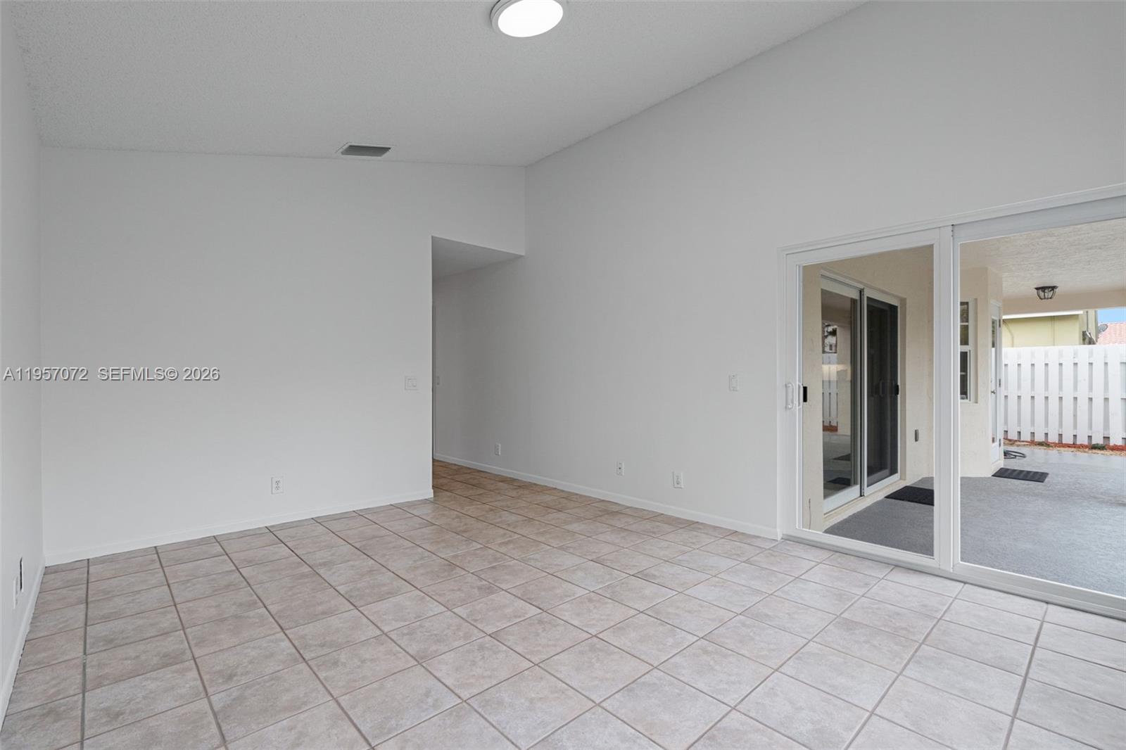 Bermuda Springs - Residential