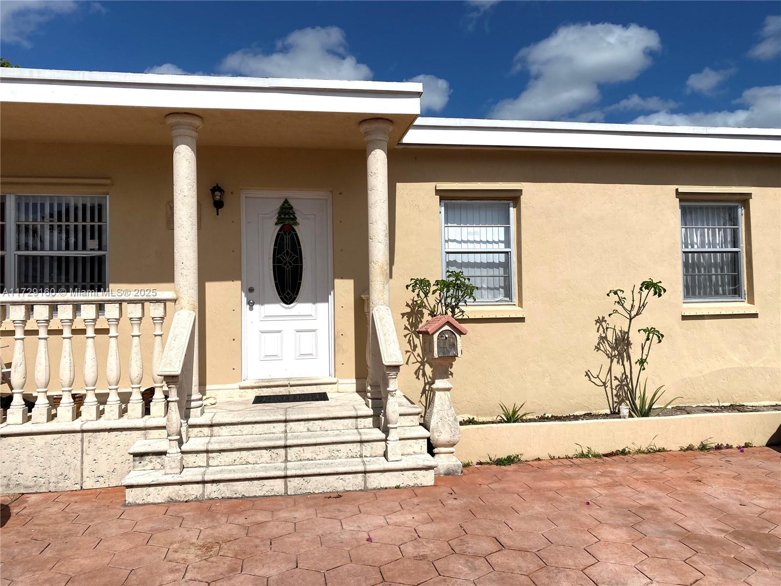 Property for Sale at 71 W 42nd St, Hialeah, Miami-Dade County, Florida - Bedrooms: 6 
Bathrooms: 4  - $695,000