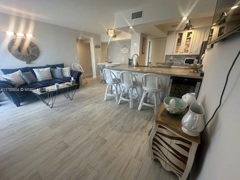1050 SE 15th St 500