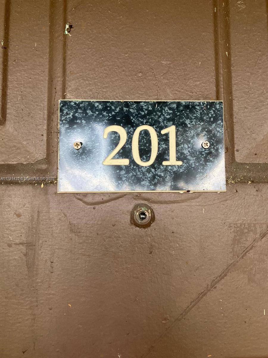 2833 N Course Dr 201, Pompano Beach, Broward County, Florida - 2 Bedrooms  
2 Bathrooms - 