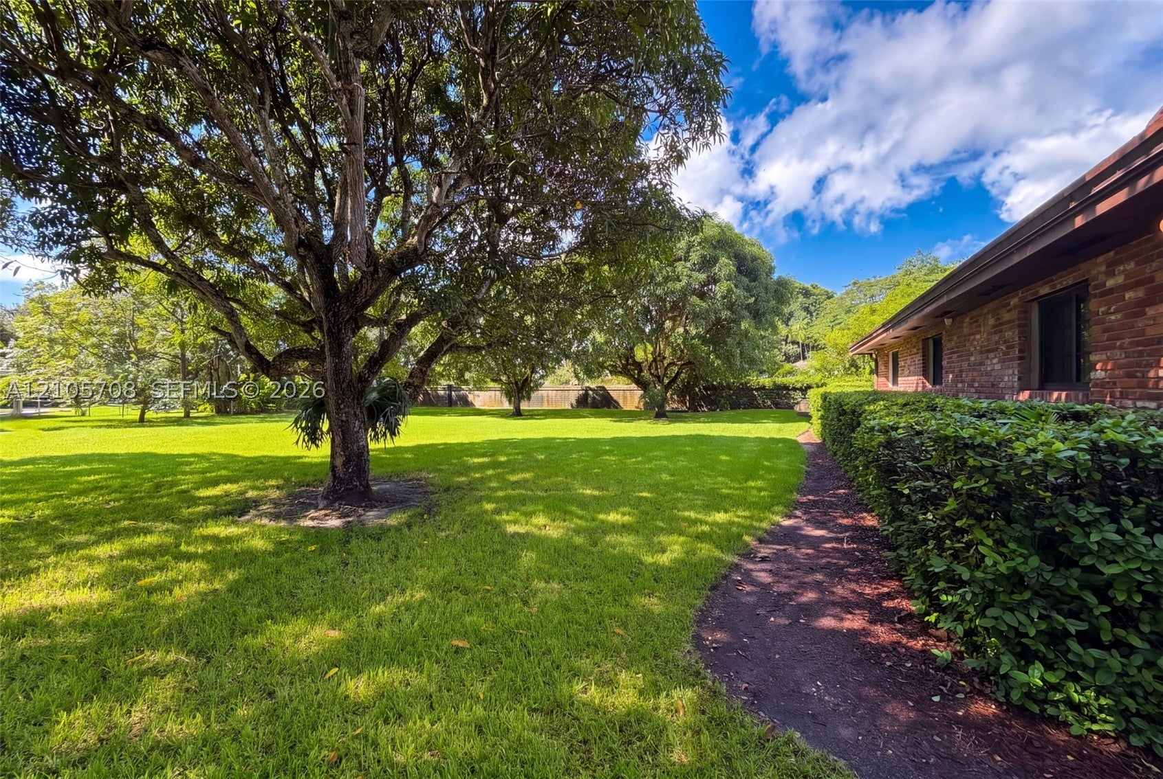 11220 SW 58th Ct