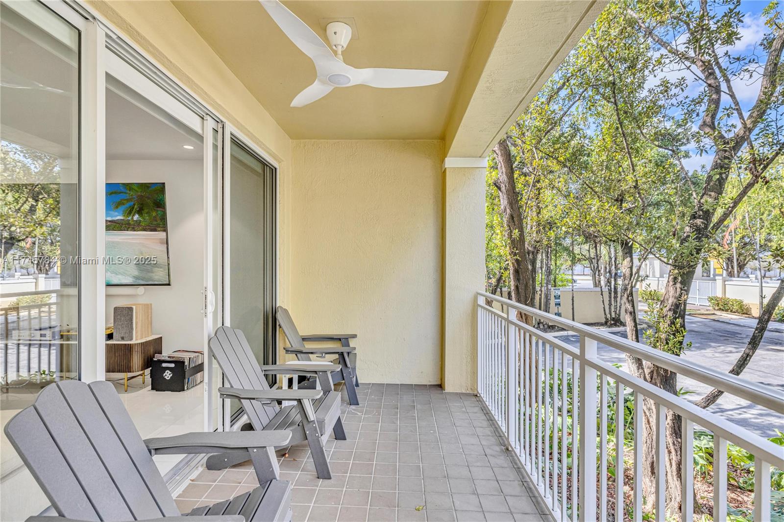 THE RESERVE OF PINECREST - Residential