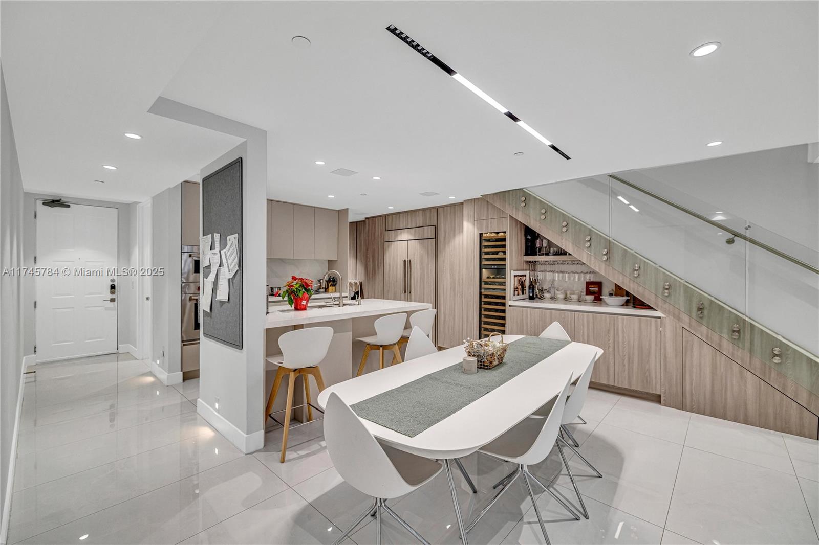 THE RESERVE OF PINECREST - Residential