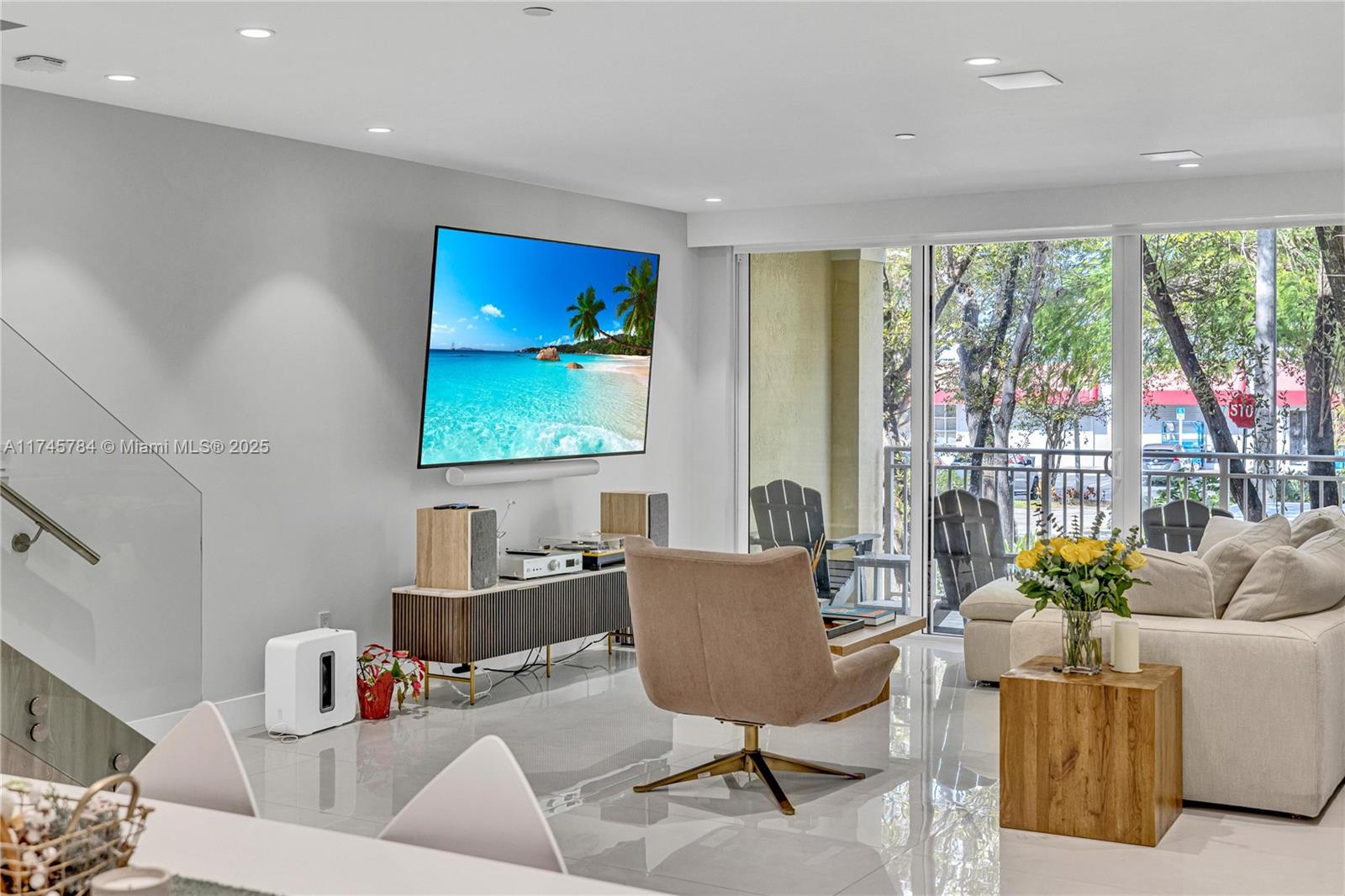 THE RESERVE OF PINECREST - Residential