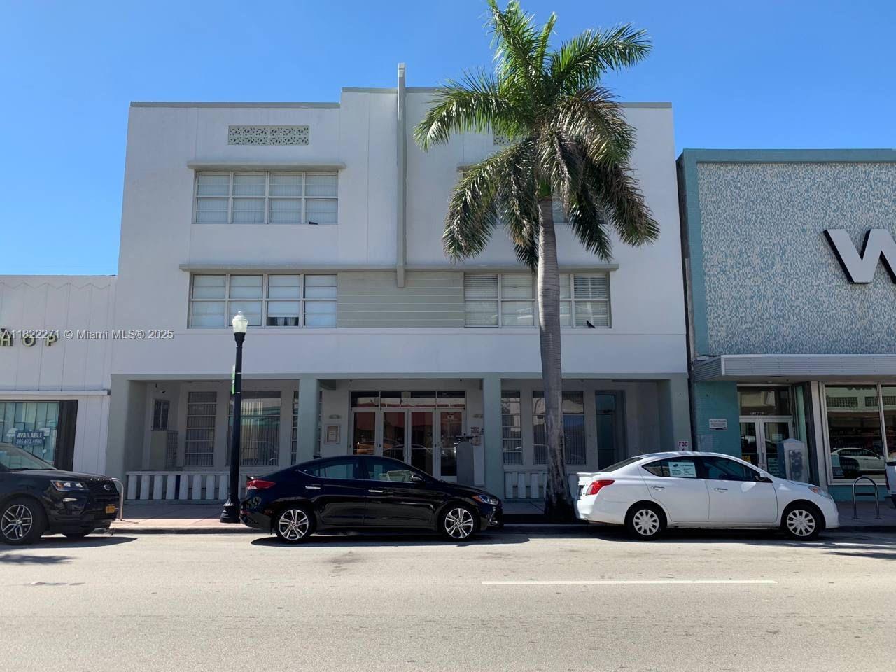 Rental Property at 7326 Collins Ave 205, Miami Beach, Miami-Dade County, Florida - Bedrooms: 1 
Bathrooms: 1  - $1,850 MO.