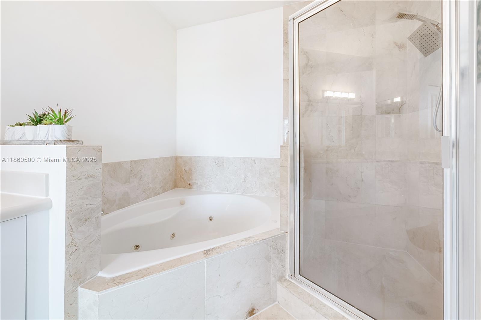 360 CONDO A - Residential Lease